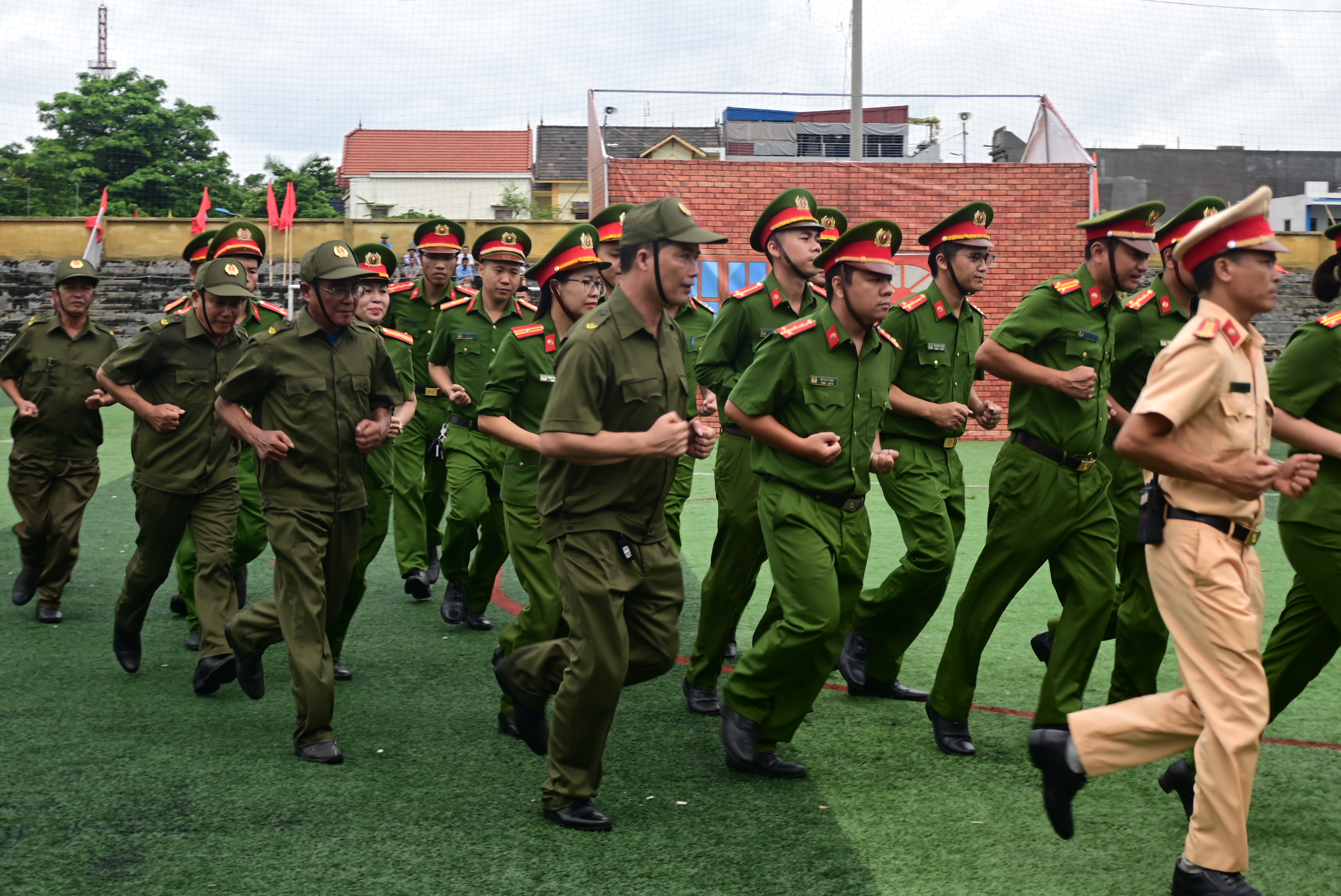 Thủ tục tuyển chọn Tổ viên Tổ bảo vệ an ninh, trật tự